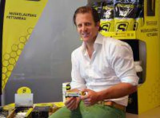 HANNOVER Finanz Gruppe beteiligt sich an Sportnahrung.at/ Sportnahrung.de Bild: HANNOVER Finanz Gruppe beteiligt sich an Sportnahrung.at/ Sportnahrung.de