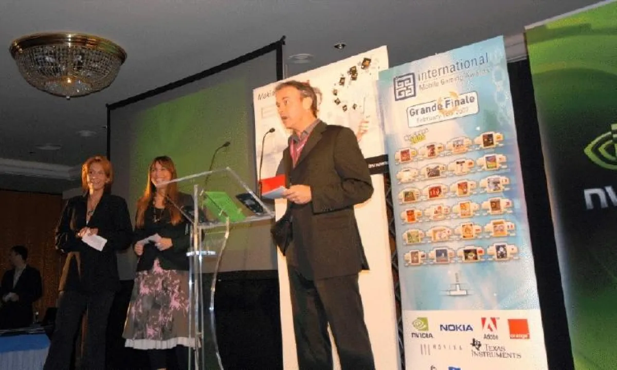 IMGA-Organisator Maarten Noyons moderiert die Award-Verleihung 2007