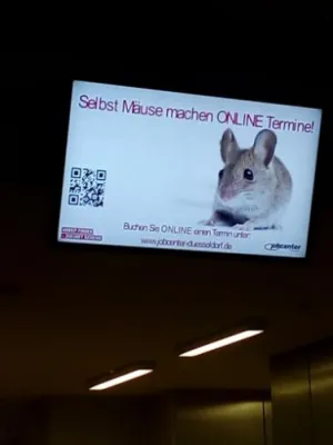 Bild: Merkwürdige Werbung im Jobcenter Düsseldorf