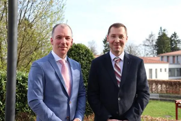 Brustaufbau nach einer Tumorerkrankung - welche Möglichkeiten gibt es? Bild: Brustaufbau nach einer Tumorerkrankung - welche Möglichkeiten gibt es?