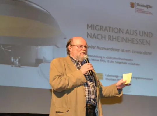 Bild: Online-Migrationsmuseum „Lebenswege“ eröffnet Sonderausstellung „Migrations-Geschichte(n) mit Volker Gallé“