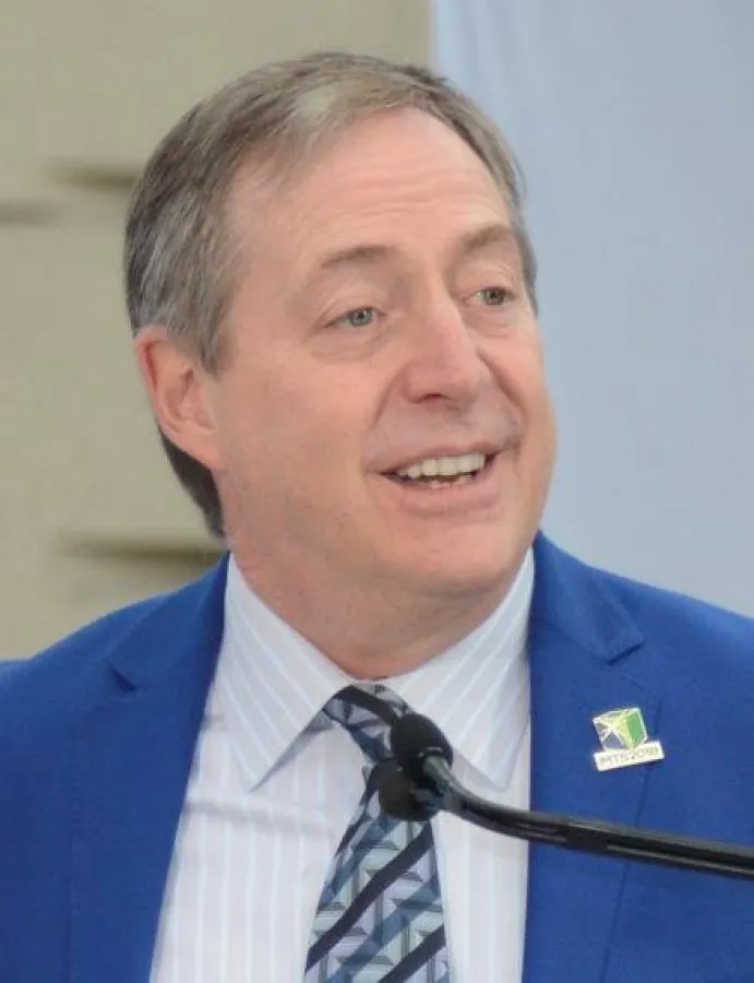 Peter R. Eelman, Vice President, Exhibitions & Business Development, AMT