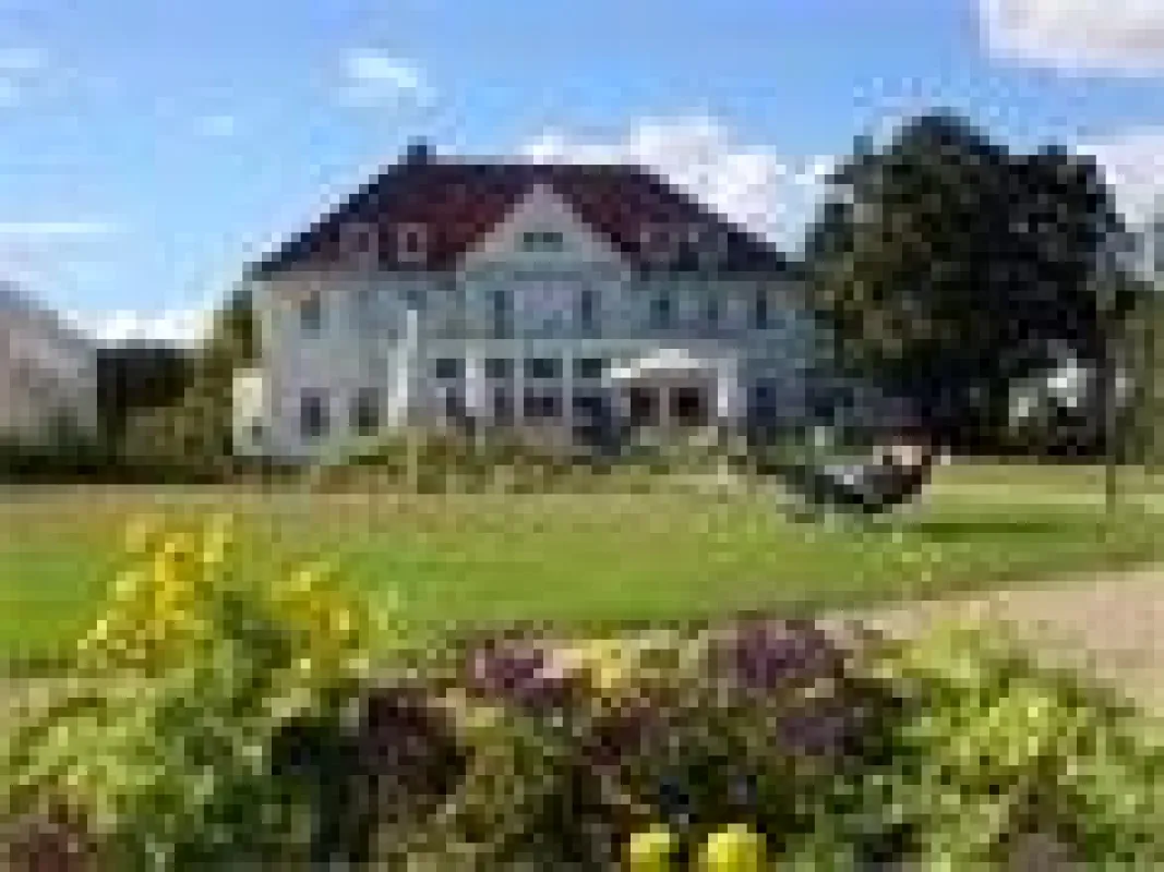 Herrenhaus