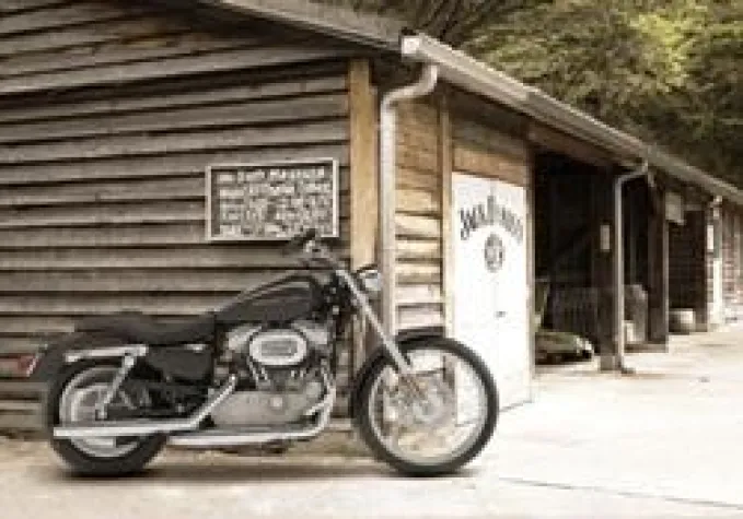 Bild: JACK DANIEL's verlost eine Harley