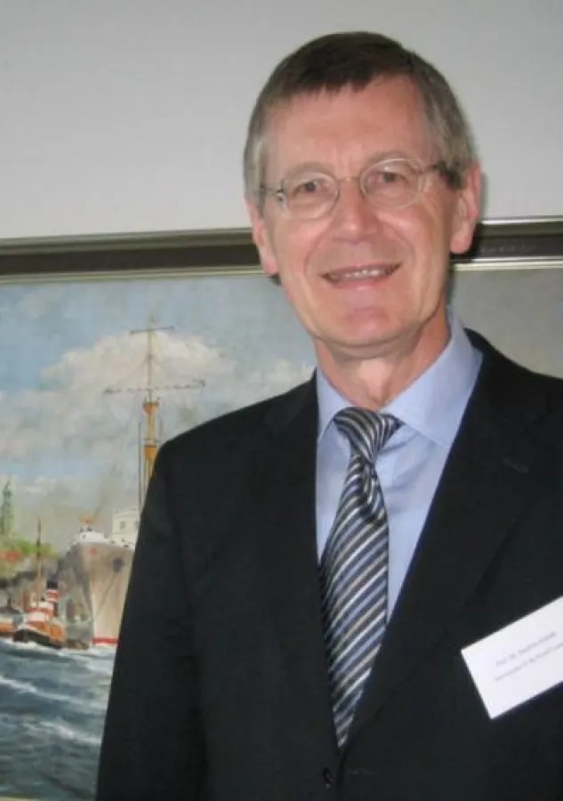 DNV Hamburg begrüßte Prof. Joachim Scheide, Leiter des Prognosezentrums vom Institut für Weltwirtschaft, Kiel.