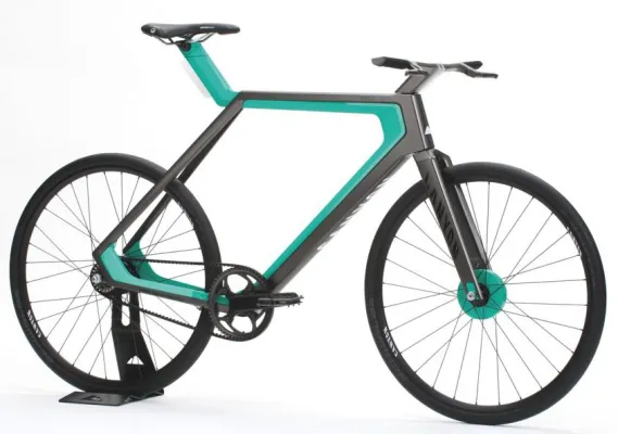 Das Fahrrad zwischen e-Bike und Pedelec Urban Rush – ein junges Fahrrad für den Stadtverkehr im Jahr 2020 Bild: Das Fahrrad zwischen e-Bike und Pedelec Urban Rush – ein junges Fahrrad für den Stadtverkehr im Jahr 2020