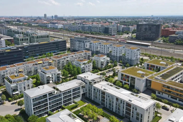 Bild: Meine-Immoentwickler erwirbt 40 Wohnungen in München-West zur nachhaltigen Revitalisierung
