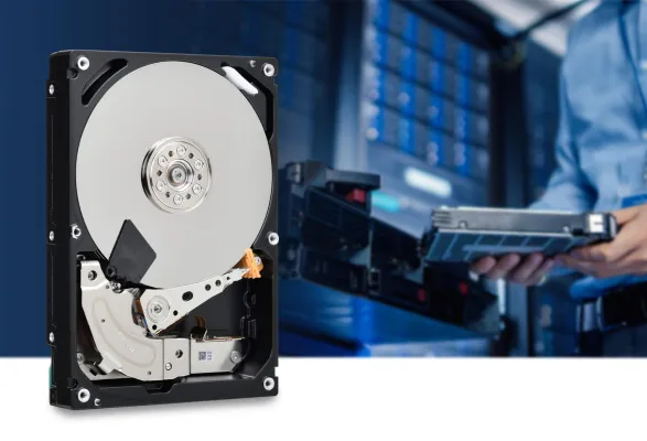 Bild: Toshiba kündigt aktualisierte Enterprise Capacity HDDs mit 4TB, 6TB und 8TB an