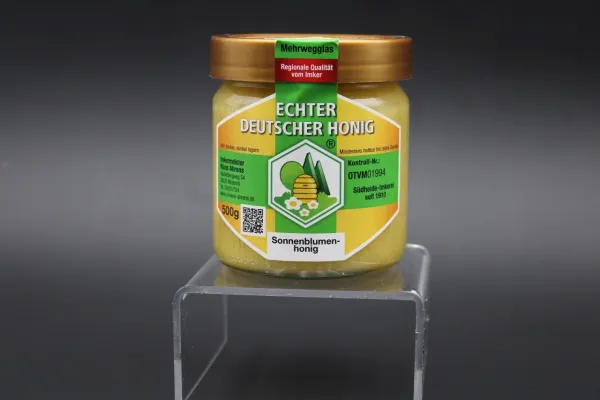 Bild: Sonnenblumenhonig aus der Imkerei Ahrens Deutscher Honig mit Gold prämiert