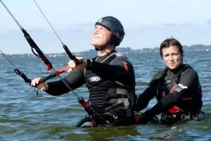 Bild: Kitesurfen lernen in Deutschland, aber wo? Tipps für die Suche nach einer Kiteschule