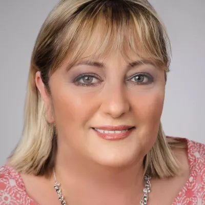 Handauflegen und mit den Händen zu heilen ist eine wundervolle Art geistiger Heilung Bild: Handauflegen und mit den Händen zu heilen ist eine wundervolle Art geistiger Heilung