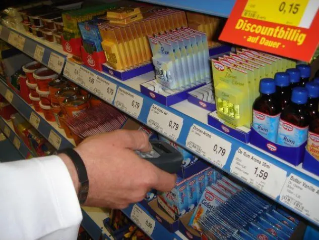 Bild: Bei der WASGAU AG bestellen Händler mit GPRS-Barcodescannern von PANMOBIL