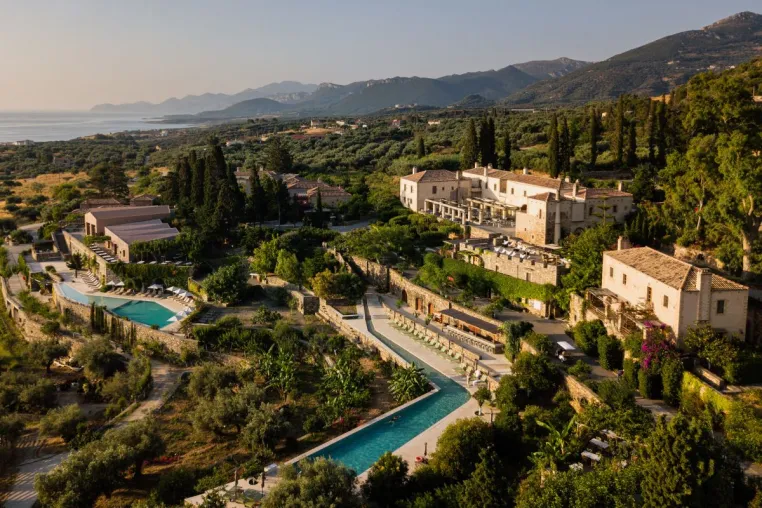 Bild: Das Kinsterna Hotel - ein luxuriöses Hideaway auf dem Peloponnes
