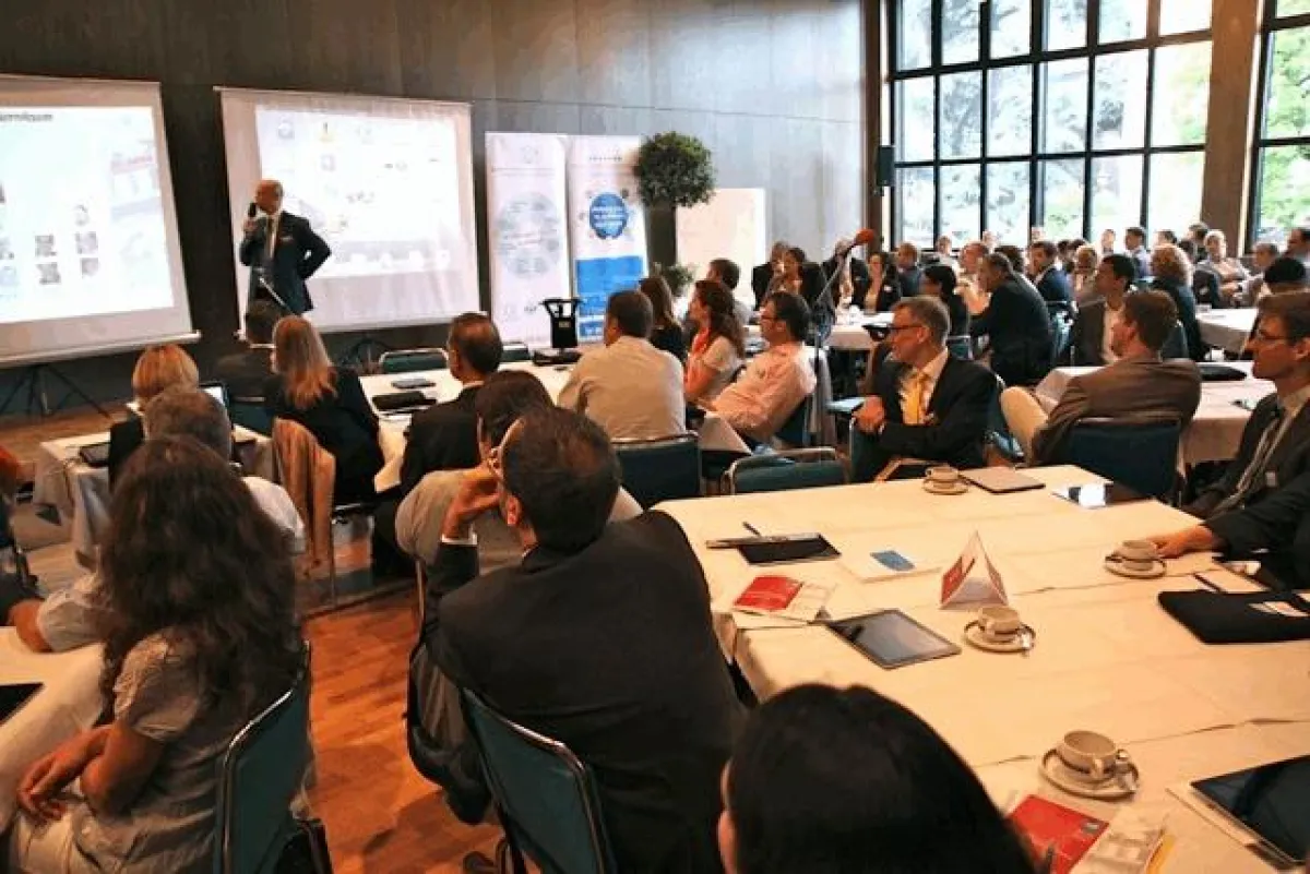 20. Managementforum 2011