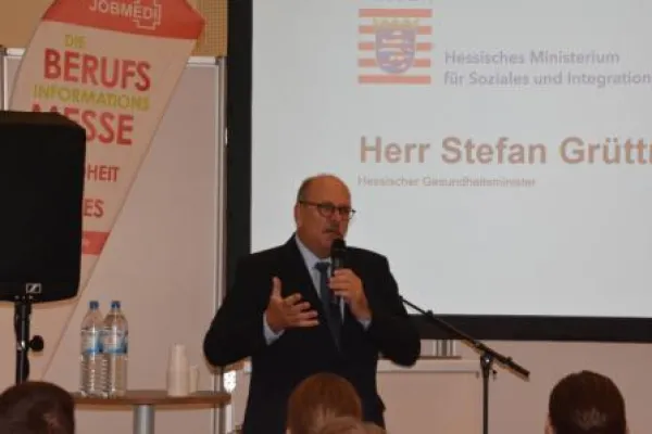 Bild: Eröffnung der dritten JOBMEDI Hessen - die Berufsinformationsmesse für Gesundheit und Soziales