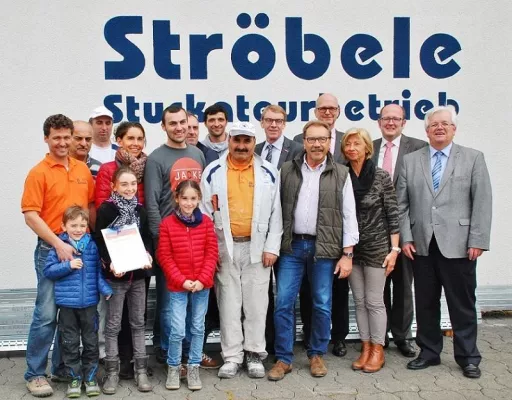 Bild: Stuckateur Zoltan Boros ist Azubi des Monats