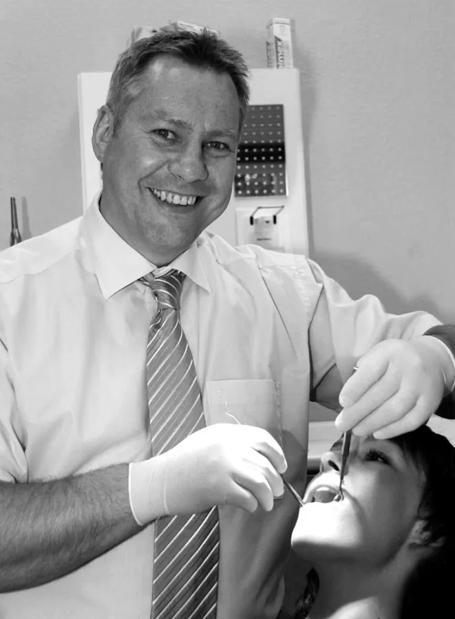 Dr.med.dent. Ulrich Guthofer, Schwerte