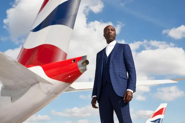 BRITISCHER DESIGNER OZWALD BOATENG DESIGNT ZUKÜNFTIG DIE NEUEN UNIFORMEN FÜR BRITISH AIRWAYS Bild: BRITISCHER DESIGNER OZWALD BOATENG DESIGNT ZUKÜNFTIG DIE NEUEN UNIFORMEN FÜR BRITISH AIRWAYS