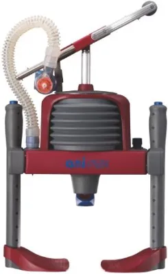 Bild: AAT Alber Antriebstechnik GmbH - Premiere der Reanimationshilfe animax auf der Interairport 2009