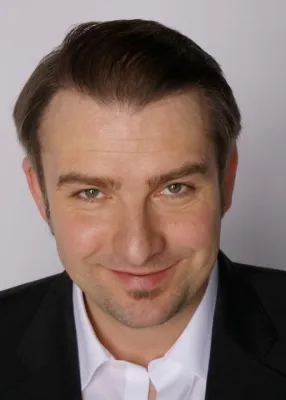 Bild: David Leukert mit "Eltern-Deutsch / Deutsch-Eltern" in Berlin am 12. Mai 2012