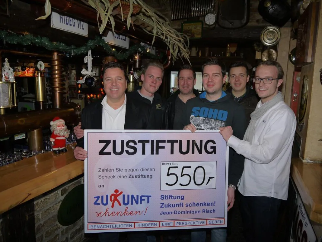 (v.L.) Arno Moser, Florian von Villiez, Sven Petry, Tim Diesbach, Maximilian Moser, Benedikt Titz