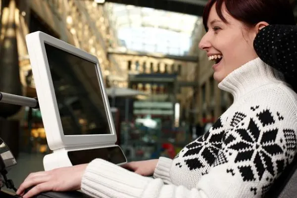 Bild: SeeTech® Augensteuerung jetzt mit eigener Stimme