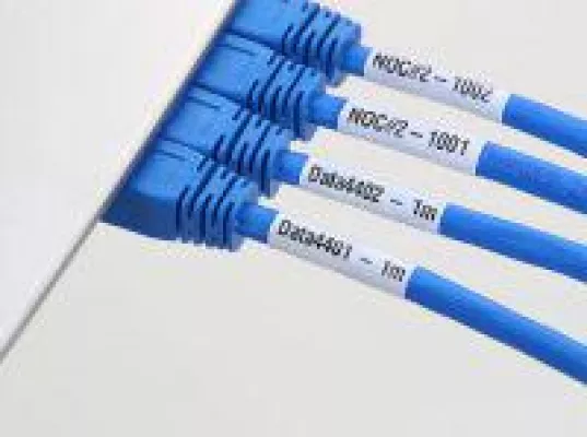 Patchkabel mit individueller Beschriftung bei Netzwerkkabel.biz Bild: Patchkabel mit individueller Beschriftung bei Netzwerkkabel.biz