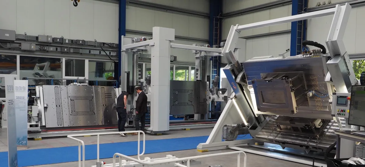 Den neuen Blockzylinder S von ROEMHELD gibt es in fünf Baugrößen (Foto: ROEMHELD).