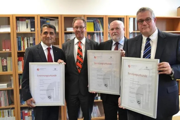 Bild: HdWM: Uwe Hochmuth wird Vizepräsident, Johannes Beverungen Honorarprofessor, Mustafa Baklan Ehrensenator