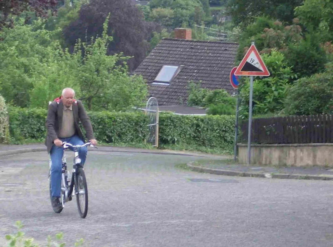 Stromrad und 19% Steigung.