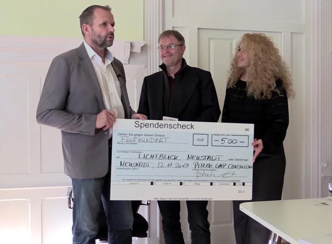 v.r. Thomas Pitzek, Markus Rückert, Dr. Denise Pitzek