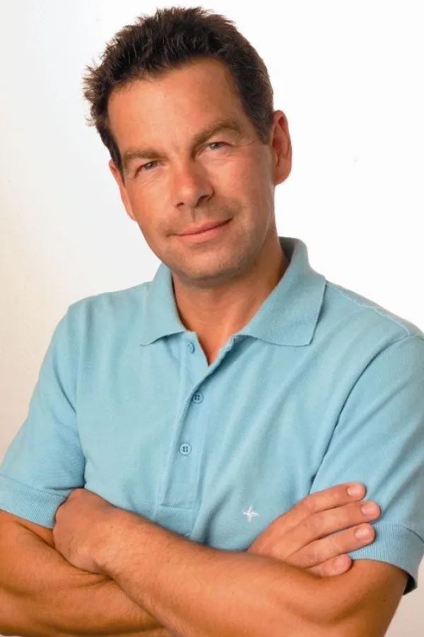 Dr. med. dent. Dr. h. c. Ralf Luckey, MSc
