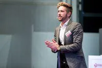 Bild: Wie Sie den perfekten Keynote-Speaker finden.