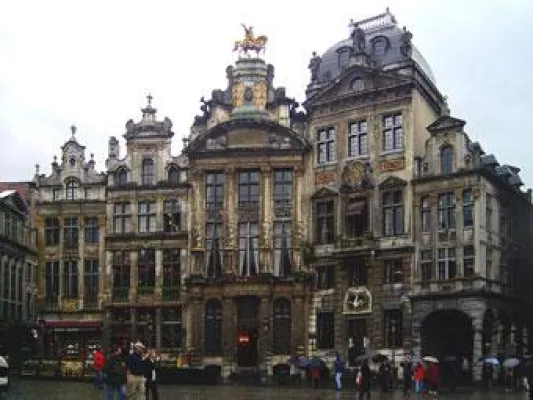 HAFAS App für das iPhone in Belgien auf Platz eins Bild: HAFAS App für das iPhone in Belgien auf Platz eins