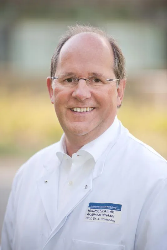 Prof. Dr. Andreas Unterberg, Ärztlicher Direktor der Neurochirurgischen Universitätsklinik Heidelberg. (Universitätsklinikum Heidelberg)