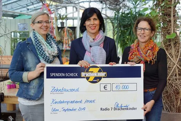 10.000 Euro Spende für Ambulanten Kinderhospizdienst Amalie Bild: 10.000 Euro Spende für Ambulanten Kinderhospizdienst Amalie