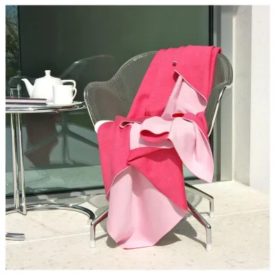 Bild: Wärmende Vorboten des Sommers – Lenz & Leif kreiert trendige Wohlfühlbegleiter für jede Jahreszeit