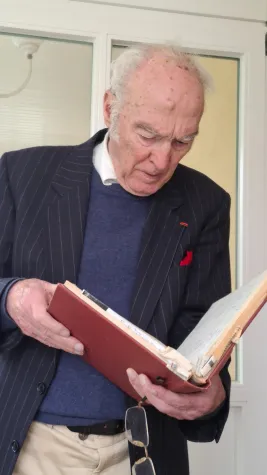 Bild: Ein Leben im Zeichen der internationalen Zusammenarbeit