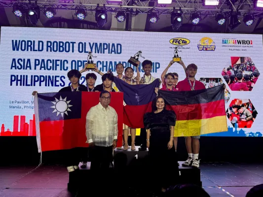 Thüringer Schüler holen Bronzemedaille beim WRO Open Asia & Pacific Open Championship in Manila Bild: Thüringer Schüler holen Bronzemedaille beim WRO Open Asia & Pacific Open Championship in Manila