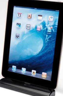 Bild: Hilfreiches Zubehör für iPad©, iPod© und iPhone© vom Computerzubehör-Spezialisten Elecom