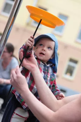 Zweimal Zirkus, einmal Hunde Bild: Zweimal Zirkus, einmal Hunde