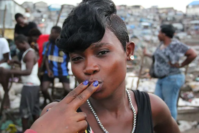Einladung | Filmvorführung und Pressegespräch Mädchen ohne Namen – Kinderprostitution in Sierra Leone Bild: Einladung | Filmvorführung und Pressegespräch Mädchen ohne Namen – Kinderprostitution in Sierra Leone