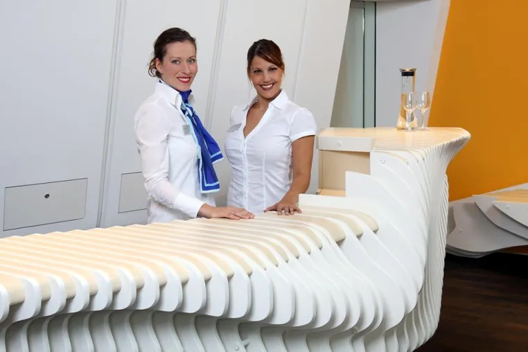 Bild: Neue Wellness- und Beauty-Oase am Kudamm: KU64 cosmetics & White Lounge Dental Beauty Spa