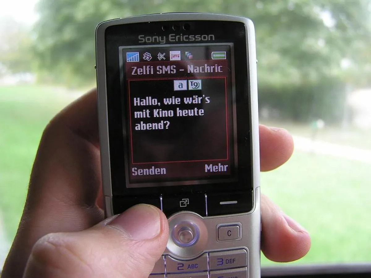 Zelfi Gratis SMS