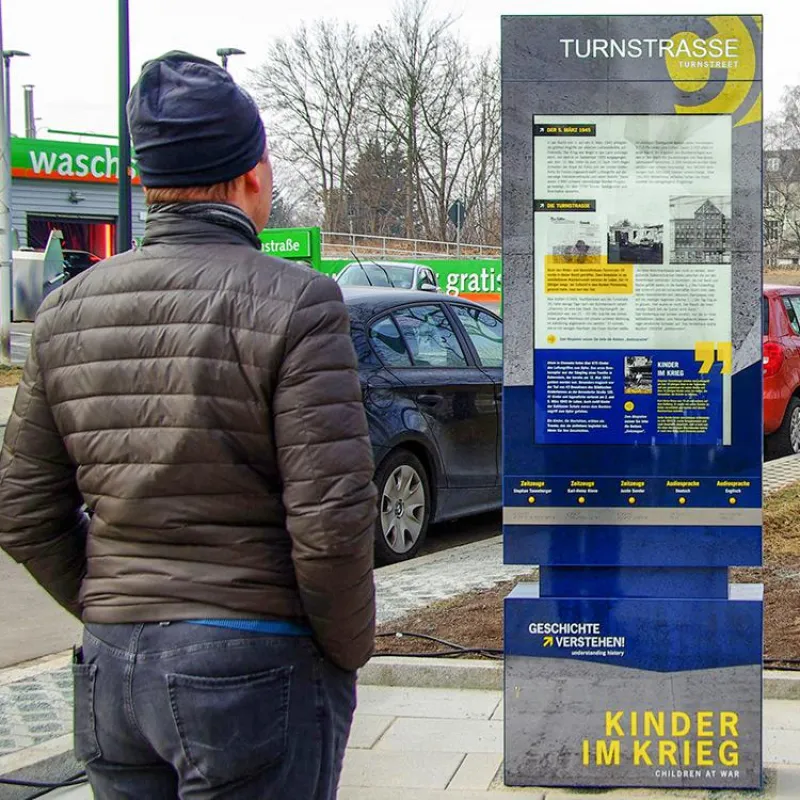 Informationsstele in Chemnitz (Foto: Kriesten objekt design GmbH)