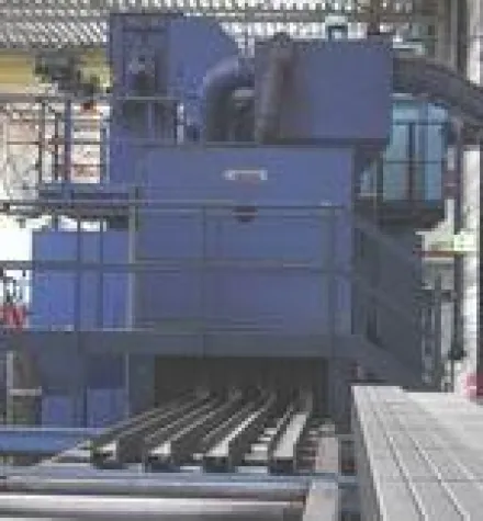 Bild: EUROBLECH 2010: Neue Rollbahn-Strahlanlage von AGTOS