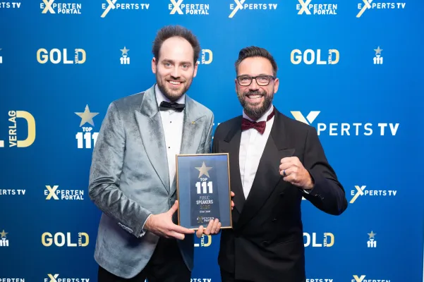 Bild: Oliver M. Jacob als einer der TOP 111 Public Speaker 2025 geehrt