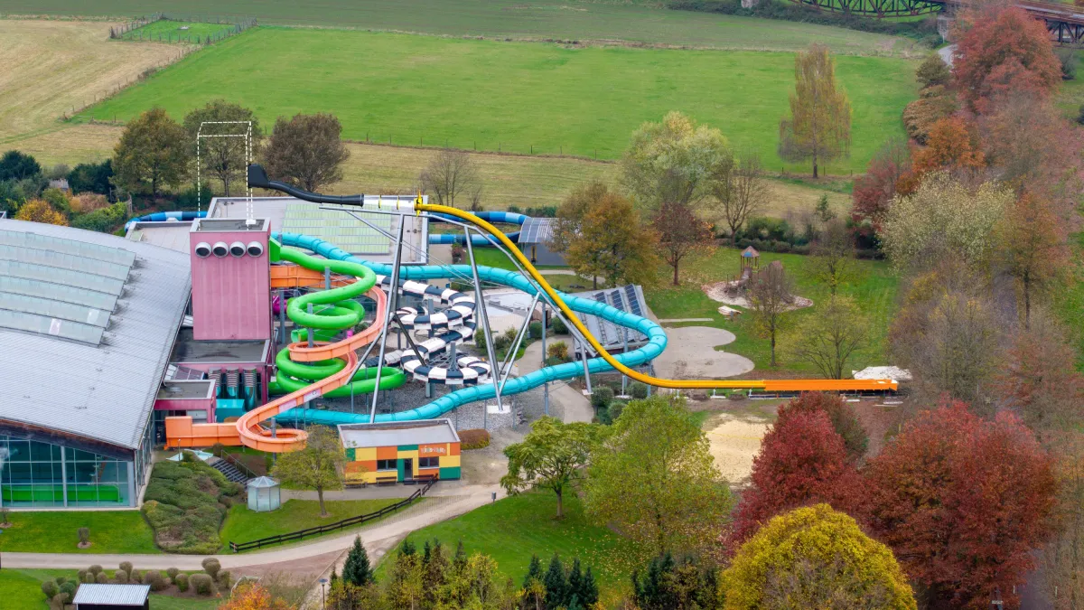 AquaMagis Wasser- und Rutschenpark in Plettenberg (© AquaMagis Plettenberg GmbH)