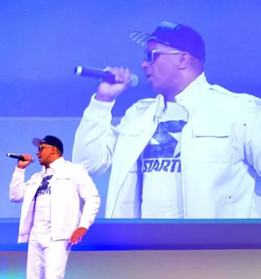 2schneidig@school gegen Rassismus Bild: 2schneidig@school gegen Rassismus