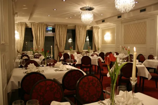 Bild: Galerie WEINROT – Raum für die Kunst des Genießens